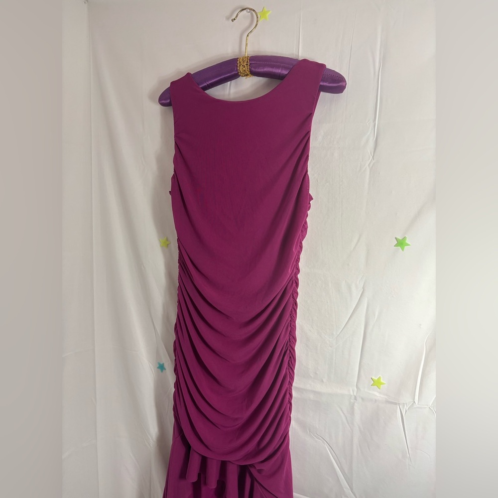 NWT Zesica Fuchsia Ruched Body-con High Low Ruffle Mermaid Hem Size L - Picture 2 of 16